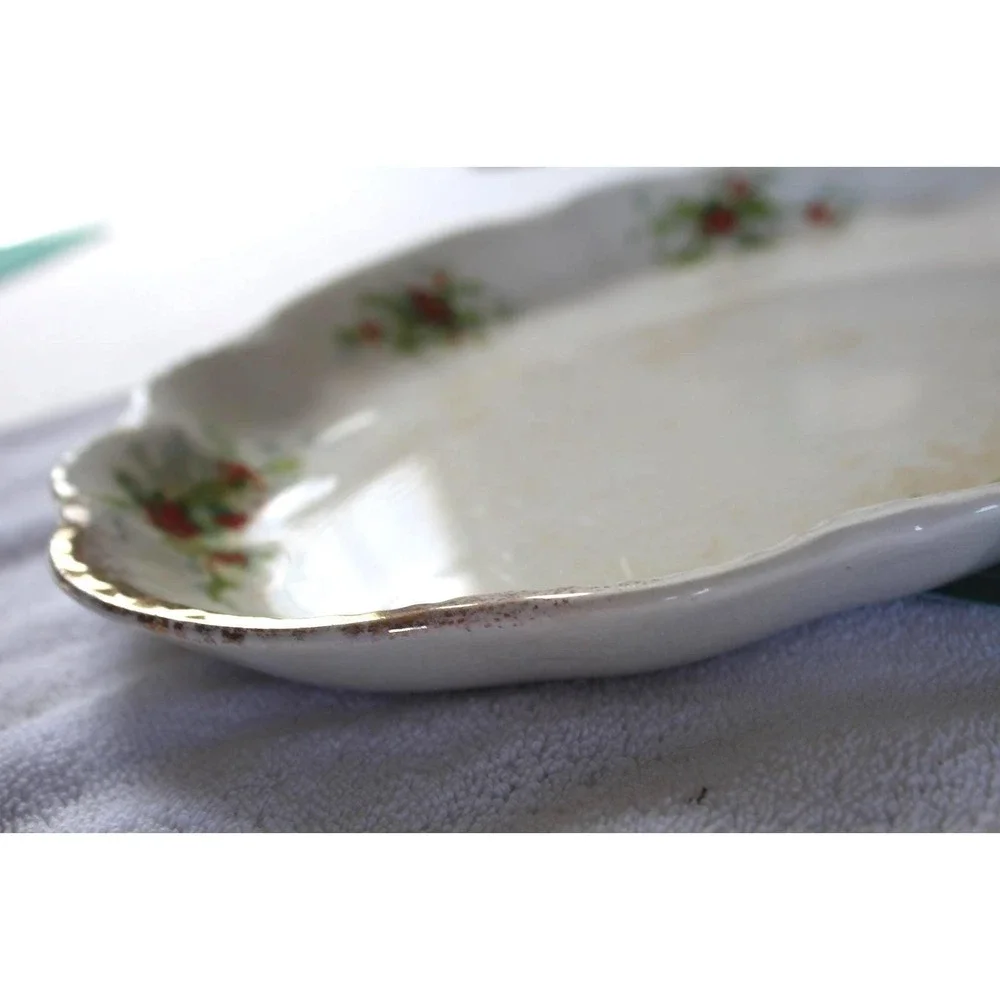 Homer Laughlin Hudson Holly Scalloped Oval Serving‎ Platter 15.5 Inch